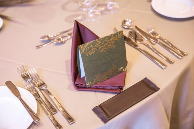 披露宴に参加するゲスト席のカトラリー