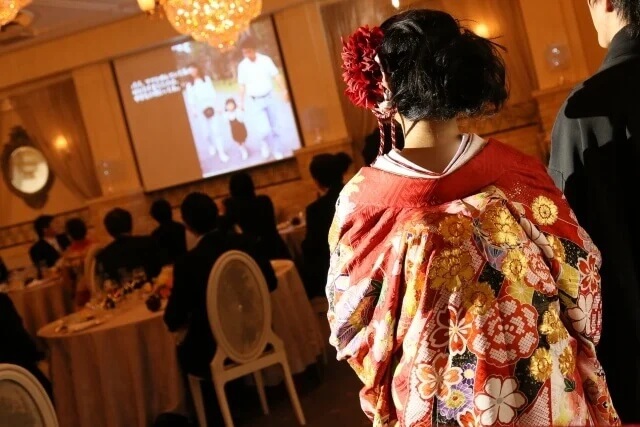 新郎新婦の入場とともに上映されている動画