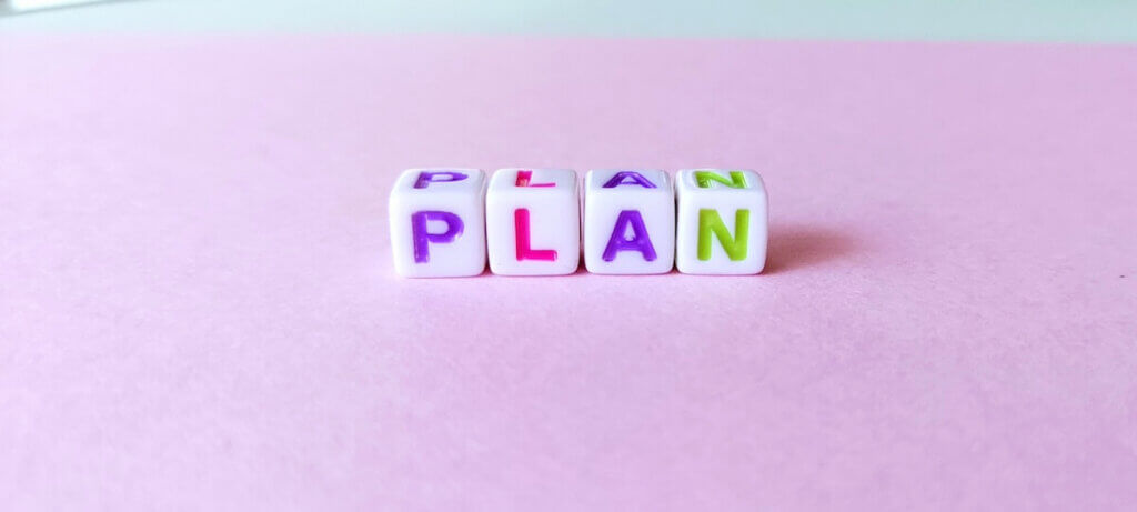 PLANの文字が入ったサイコロ