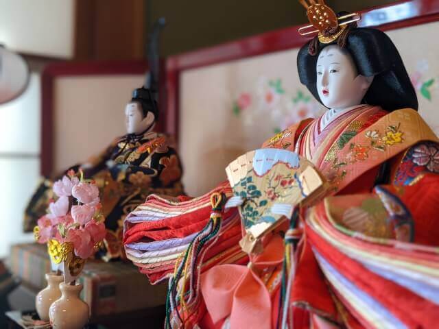 お内裏様とお雛様